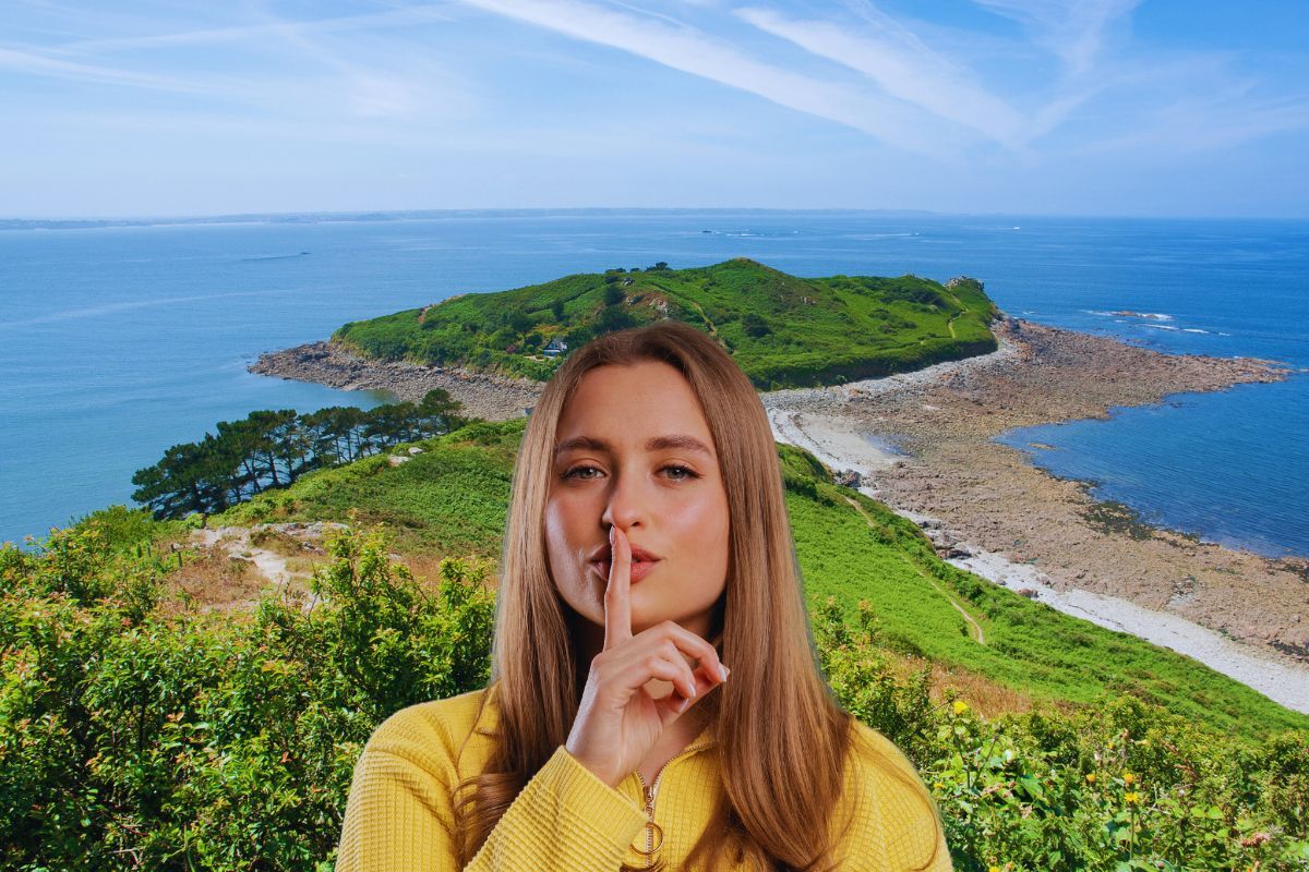 Les 3 plages secrètes des Côtes-d'Armor en Bretagne à découvrir : des lieux uniques et peu fréquentés par les touristes pour admirer la mer en toute quiétude