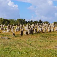 Vos vacances en Bretagne seront incomplètes sans ces sites mégalithiques ! N'oubliez pas lors de votre prochaine visite de faire un détour par les mégalithes bretons