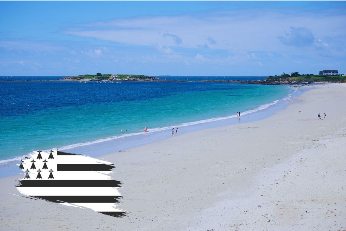 Plage de Raguénes en Bretagne : le paradis caché que vous devez absolument découvrir, que vous devez déjà connaître sous le nom de 