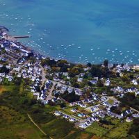 Ce village breton caché en bord de mer va vous laisser sans voix : visitez ce lieu empli de secrets et de calme en Bretagne, un moment paisible loin des intempéries