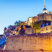 Jamais visité le Mont Saint Michel ? Voici pourquoi vous devriez le faire maintenant : tout ce que vous devez savoir sur cet endroit emblématique, Bretagne ou pas