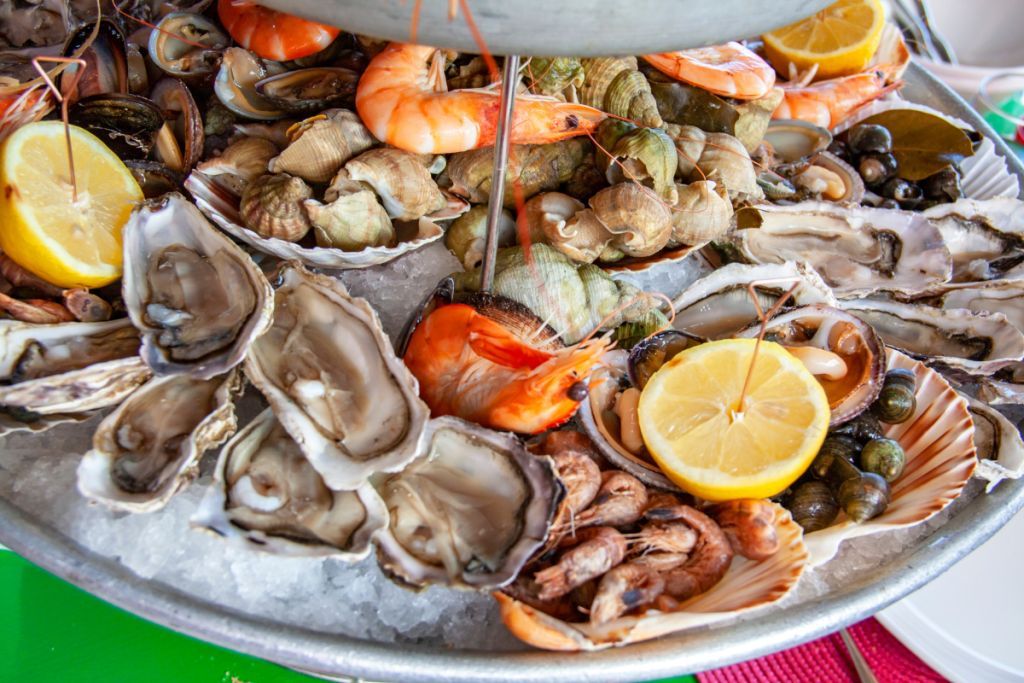 Plateaux de fruits de mer dans le Morbihan : vente en ligne et livraison à domicile