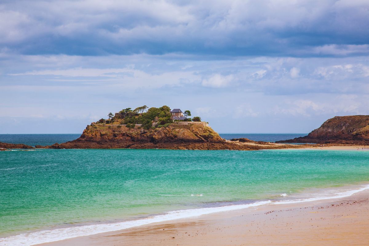 Saint Coulomb en Ille-Et-Vilaine : voici comment ce village breton a su conserver son charme authentique, lui permettant d'attirer de nombreux curieux cherchant des jolis paysages