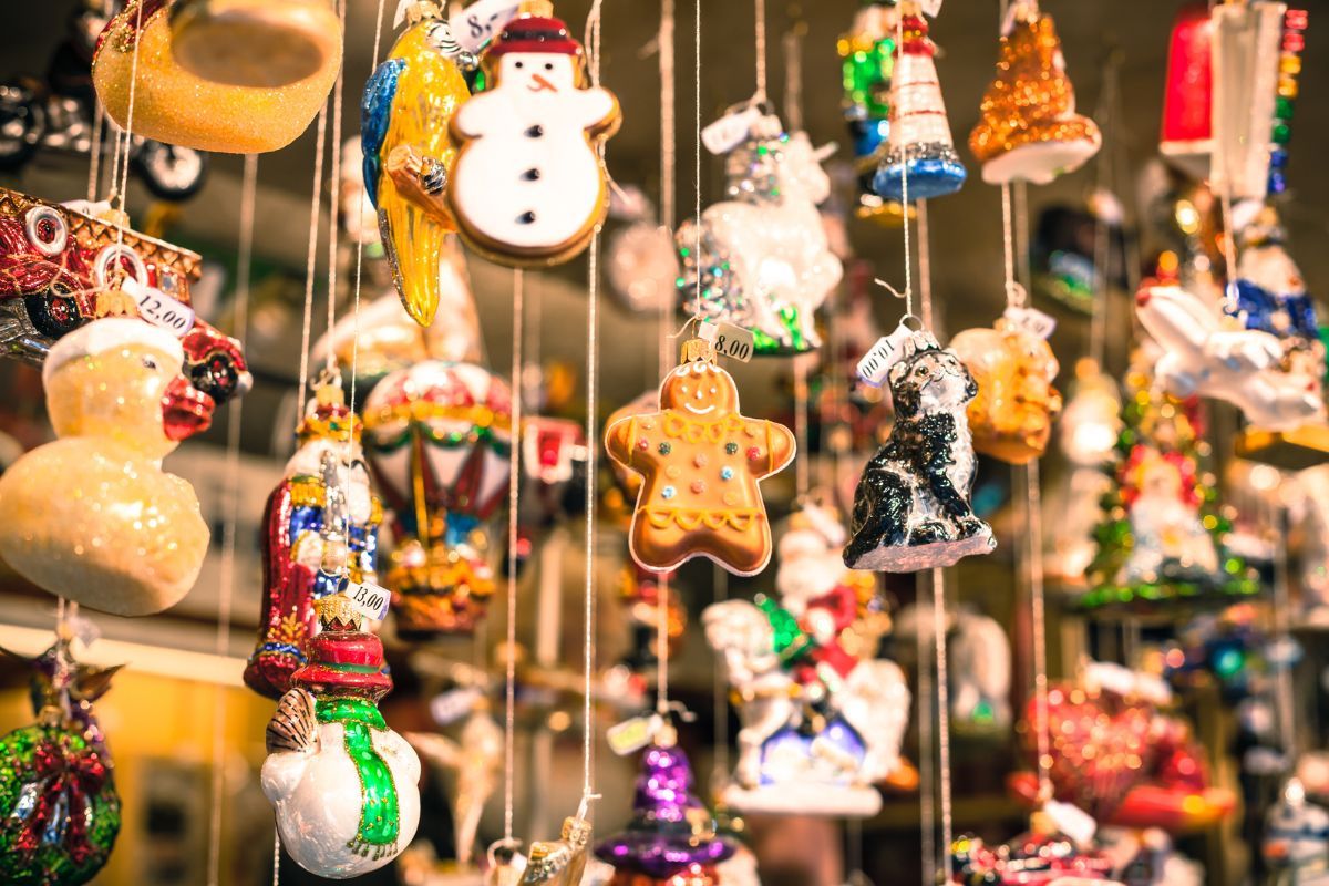 Envie d'un Noël magique ? Voici comment le marché de Noël Concarneau 2023 peut vous aider à passer de superbes fêtes