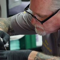 Notre sélection des 2 meilleurs tatoueurs à Monteneuf